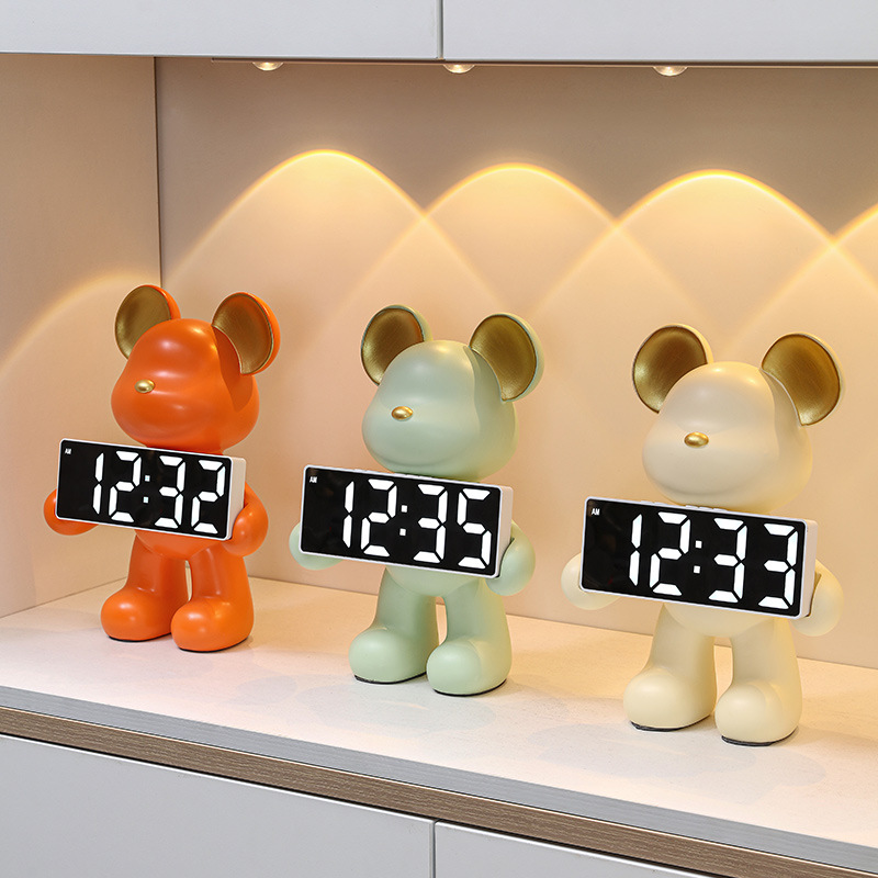 Led Desk Clock - Nordic Creative Resin Bear Clock Ornament