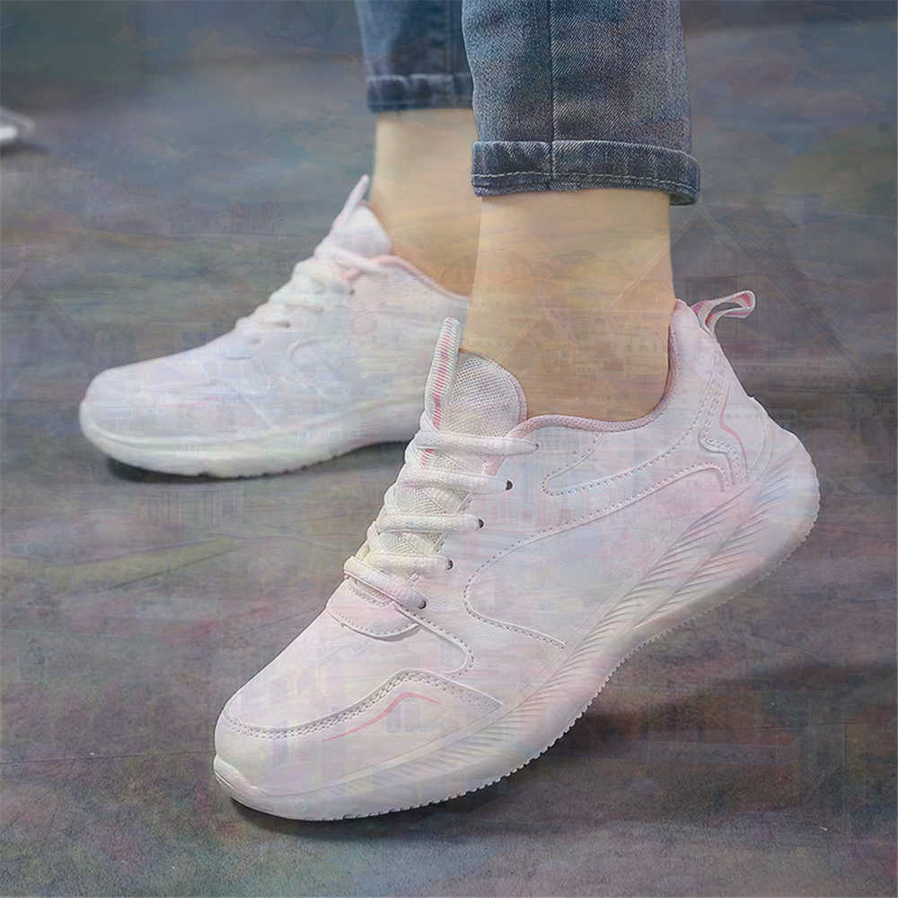Size 44 Low Retro Shoes Man Wa - огляд і ціна Home Office News Uk