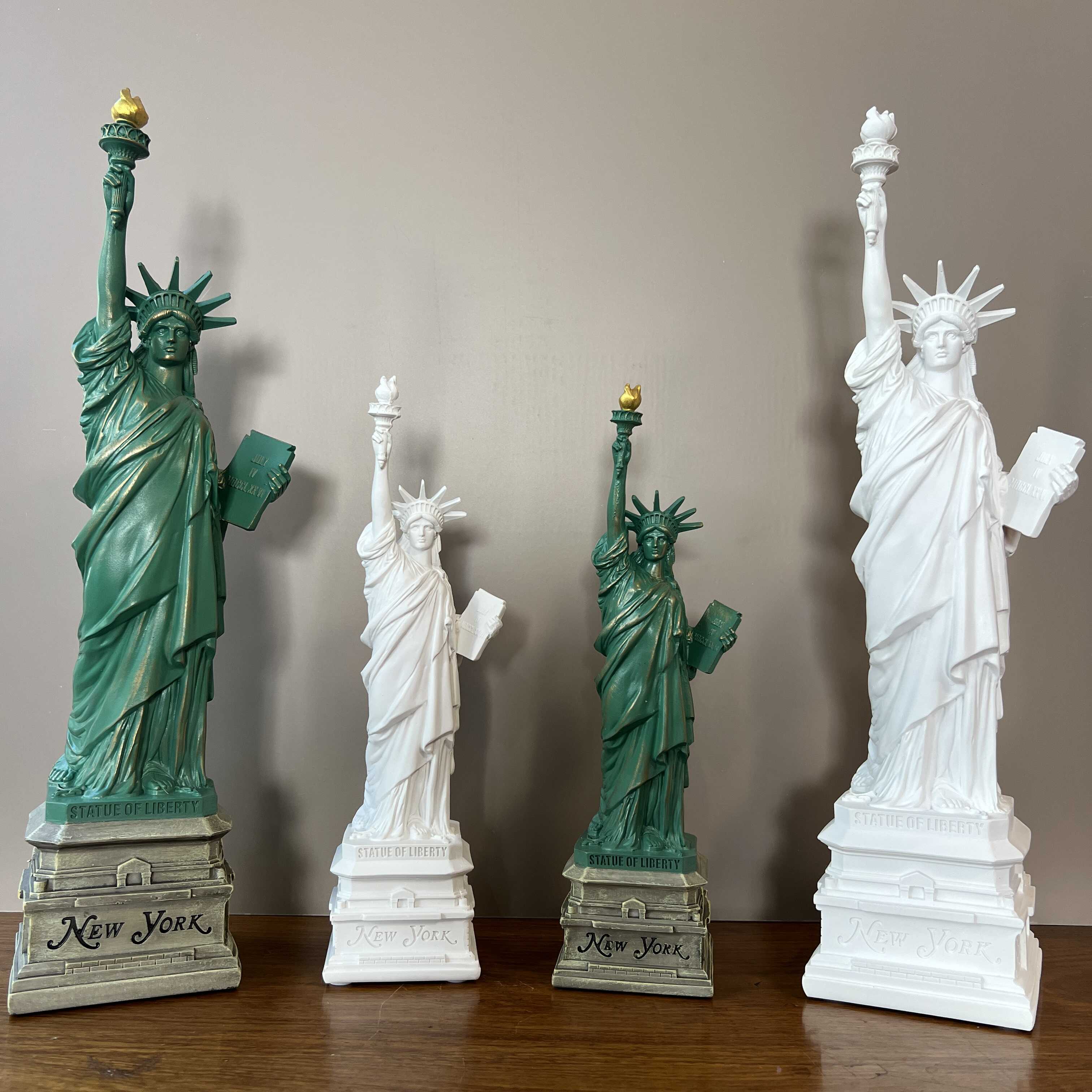YuryFvna Statue of Liberty Mod - огляд і ціна Home Office York